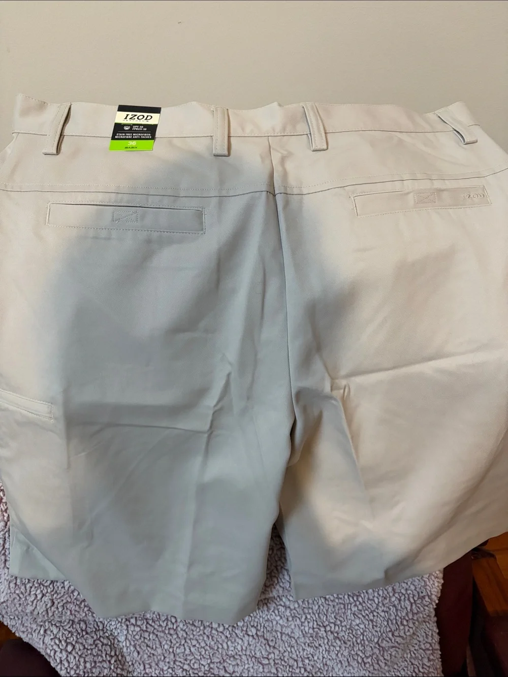 Izod Cream Men's Chino Shorts with Zip Pockets